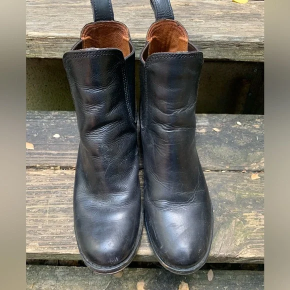Black Frye boots, Size 10 women’s - Picture 4 of 5